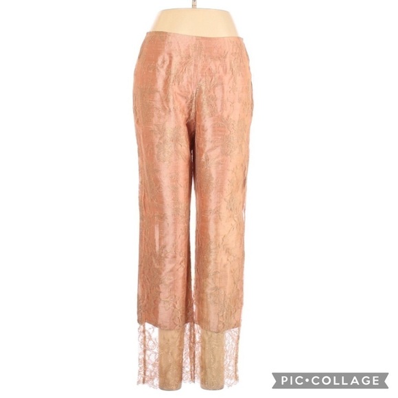 Johanne Beck Pants - Johanne Beck Coral Capri with Gold Lace Overlay